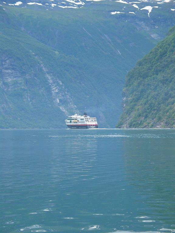 trollfjord0019.jpg